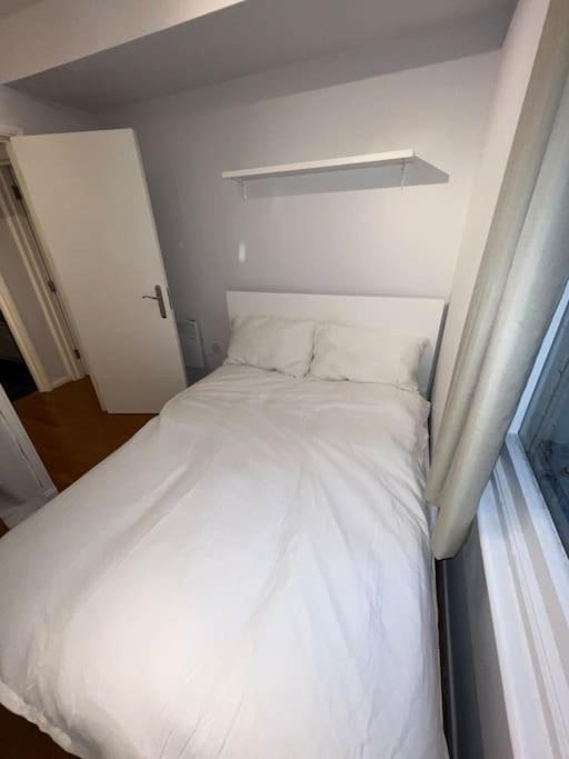 Lovely 1 Bedroom Apartment In West Kensington London Ngoại thất bức ảnh