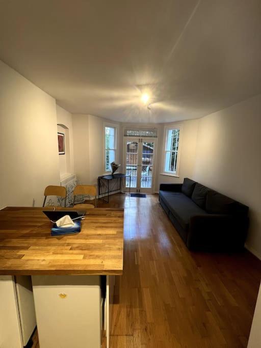 Lovely 1 Bedroom Apartment In West Kensington London Ngoại thất bức ảnh